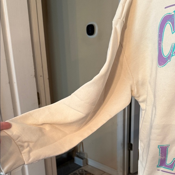 Crystal Lake Graphic Crewneck Sweater - Cream - Picture 3 of 5